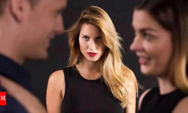 Top 4 zodiac signs are the most prone to jealousy Top 4 zodiac signs are the most prone to jealousy