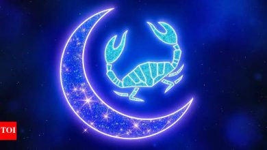 Cancer daily horoscope today, May 25, 2025: Right time explains everything