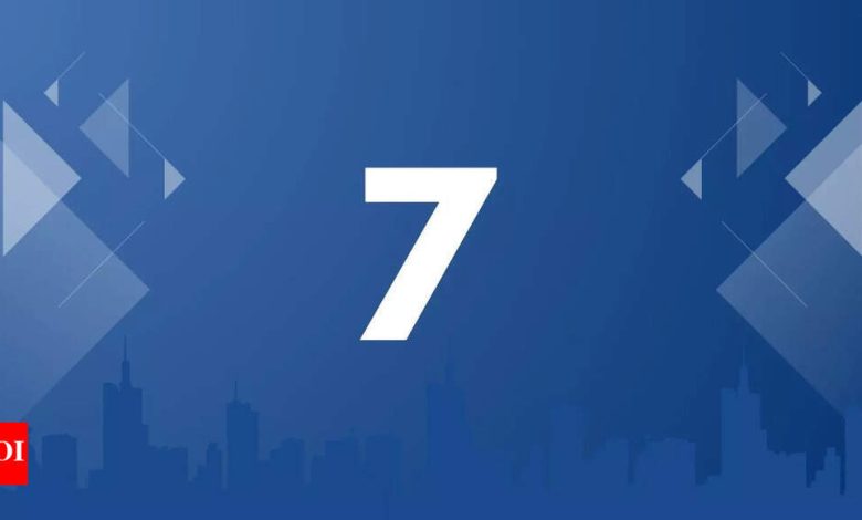 June 2025 starts with a Sunday and Angel number 7 – here it means for your fate
