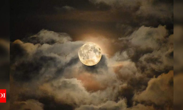 Full moon on June 10, 2025: Universe Guidance for all zodiacs Full moon on June 10, 2025: Universe Guidance for all zodiacs